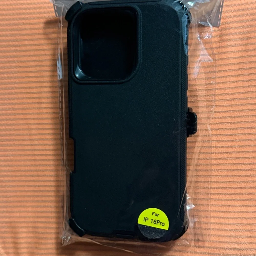 Otterbox Defender Cover (New) For iphone 16 Pro Case with Clip Fit..